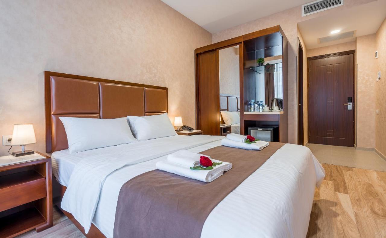 Aura Hotel Tbiliszi Kültér fotó