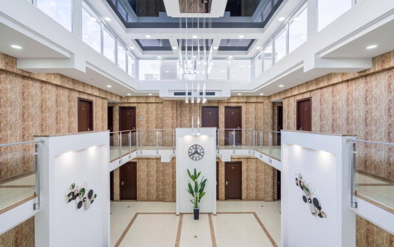 Aura Hotel Tbiliszi Kültér fotó