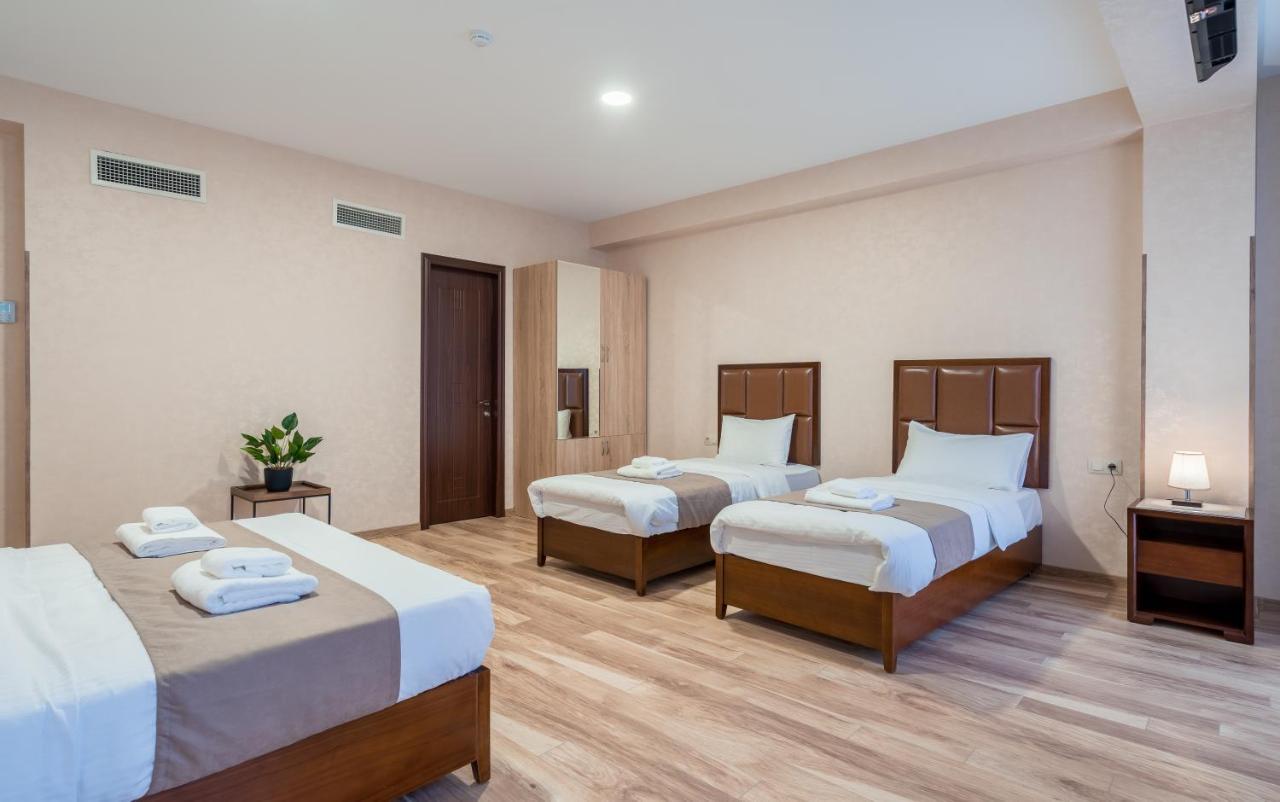 Aura Hotel Tbiliszi Kültér fotó