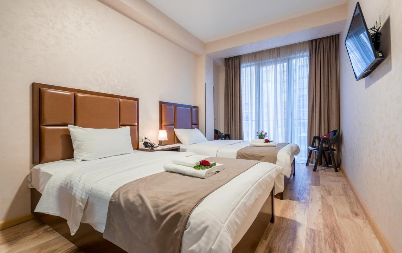Aura Hotel Tbiliszi Kültér fotó
