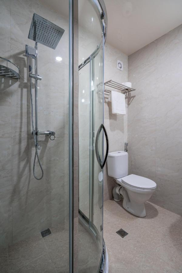 Aura Hotel Tbiliszi Kültér fotó