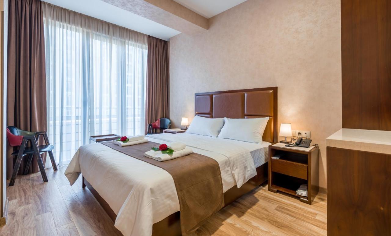 Aura Hotel Tbiliszi Kültér fotó